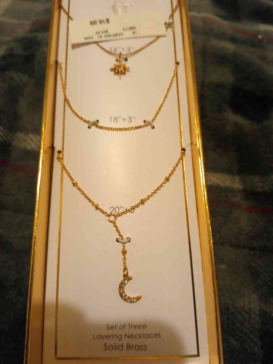 sterling silver threelayer necklace - Pocatello, Idaho - FleaMarketBay