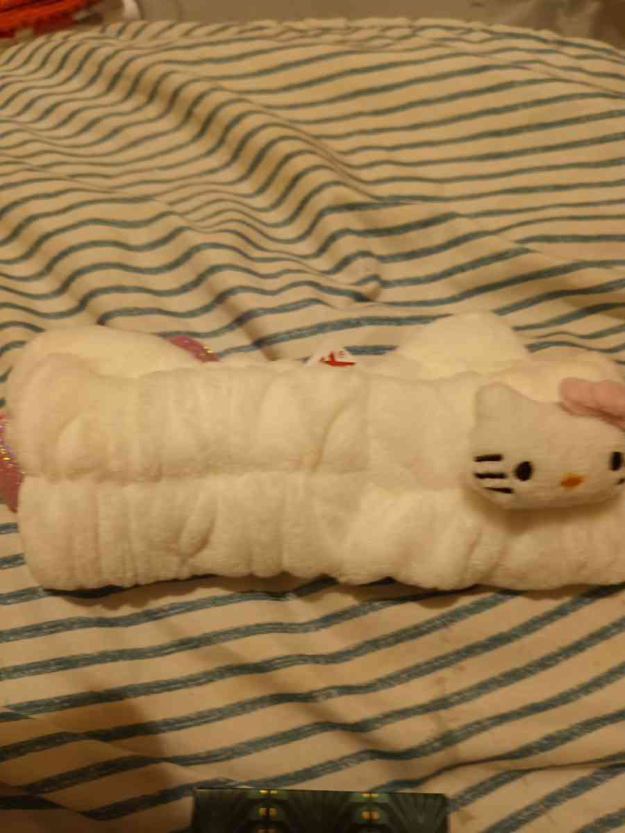 makeup headband hello Kitty - Pocatello, Idaho - FleaMarketBay