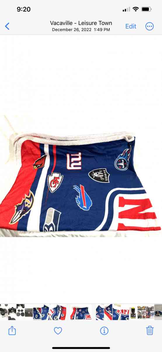 pre owned NFL team logo blanket - Vacaville, California - FleaMarketBay