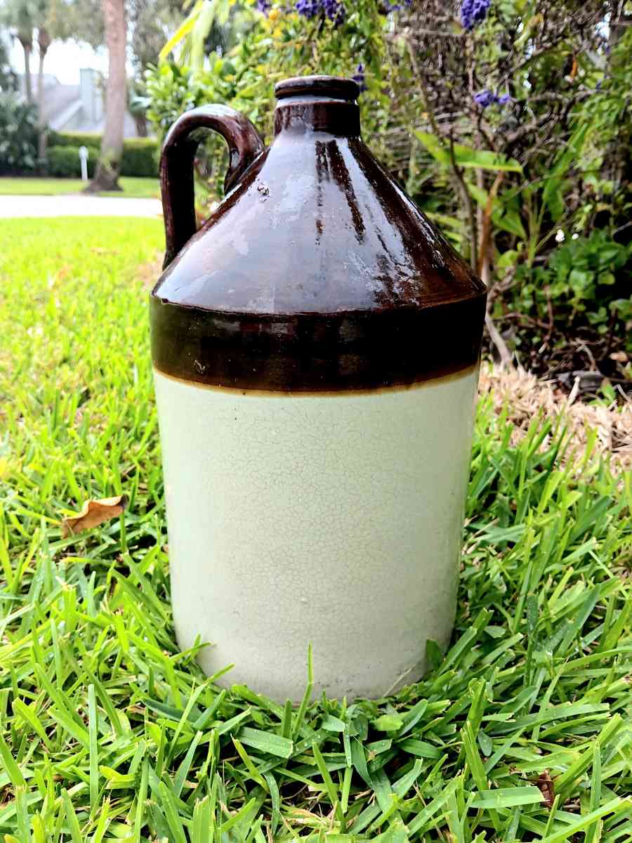 vintage  1902 pottery jug - Jensen Beach, Florida - FleaMarketBay