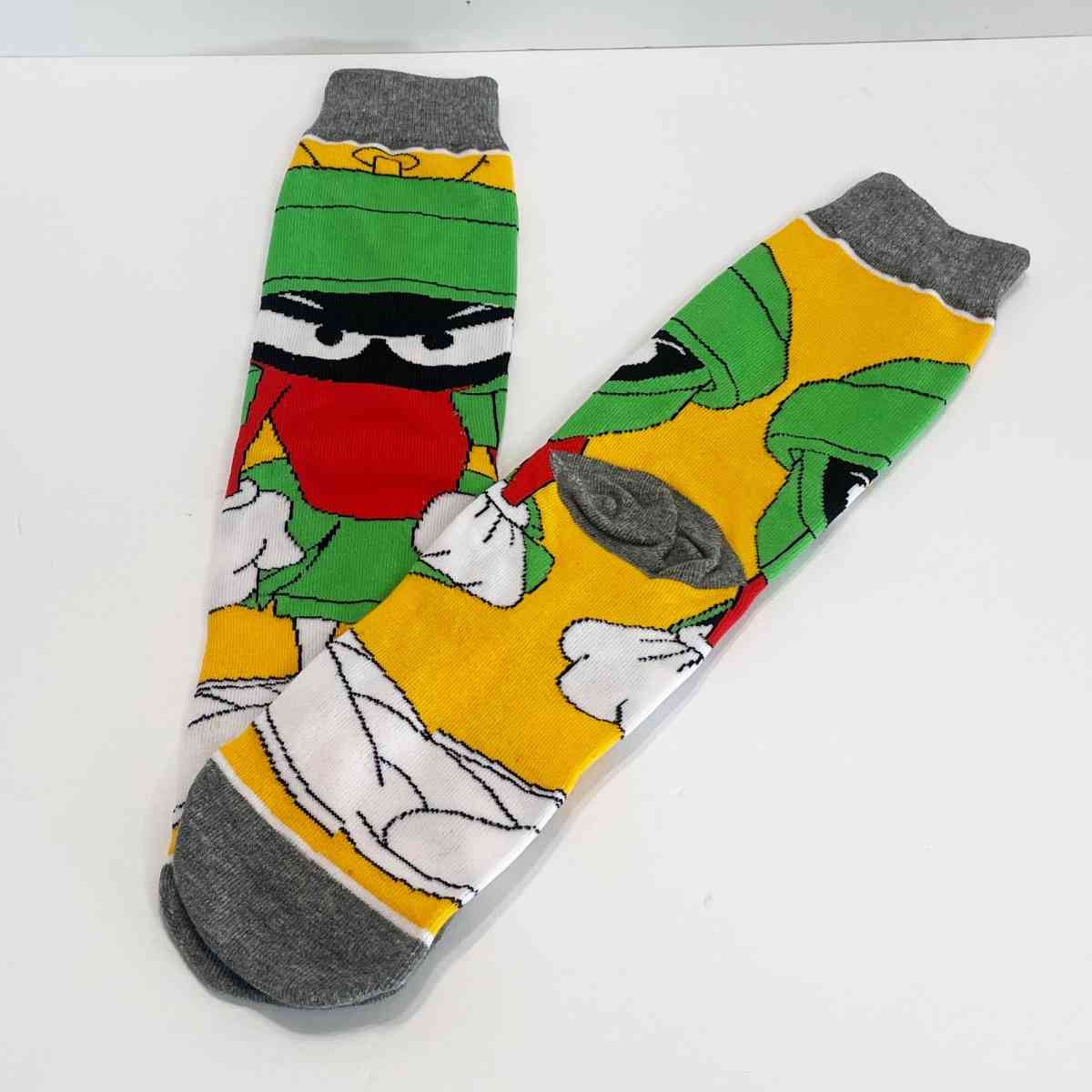 Marvin the Martian Looney Toons Character Socks 6 10 NEW
