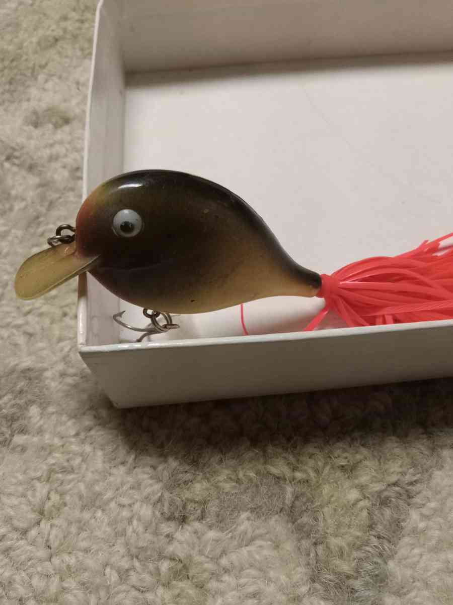 vintage fishing lures - Chesterton, Indiana - FleaMarketBay