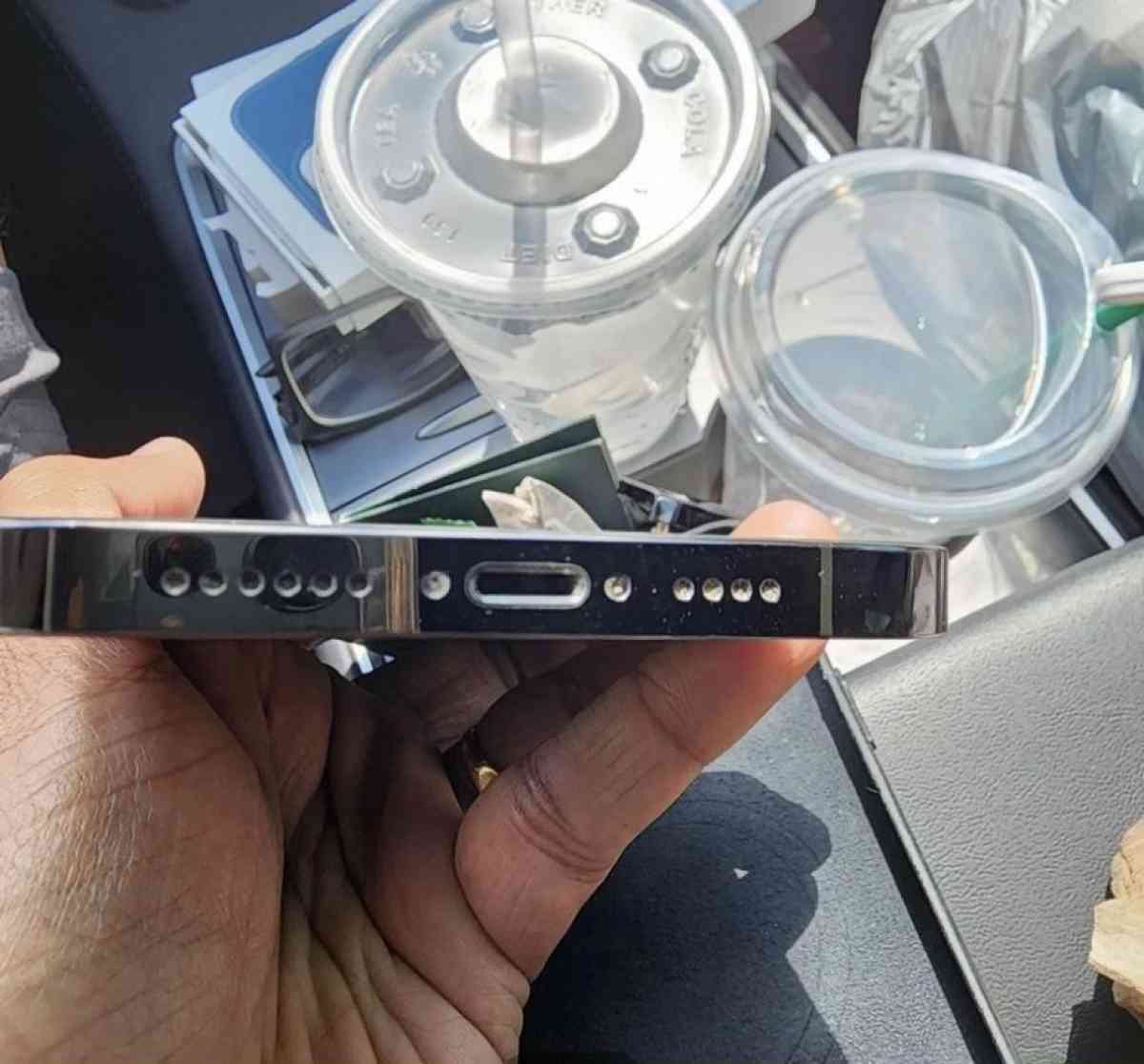 iPhone 14 pro max - Mansfield, Texas - FleaMarketBay