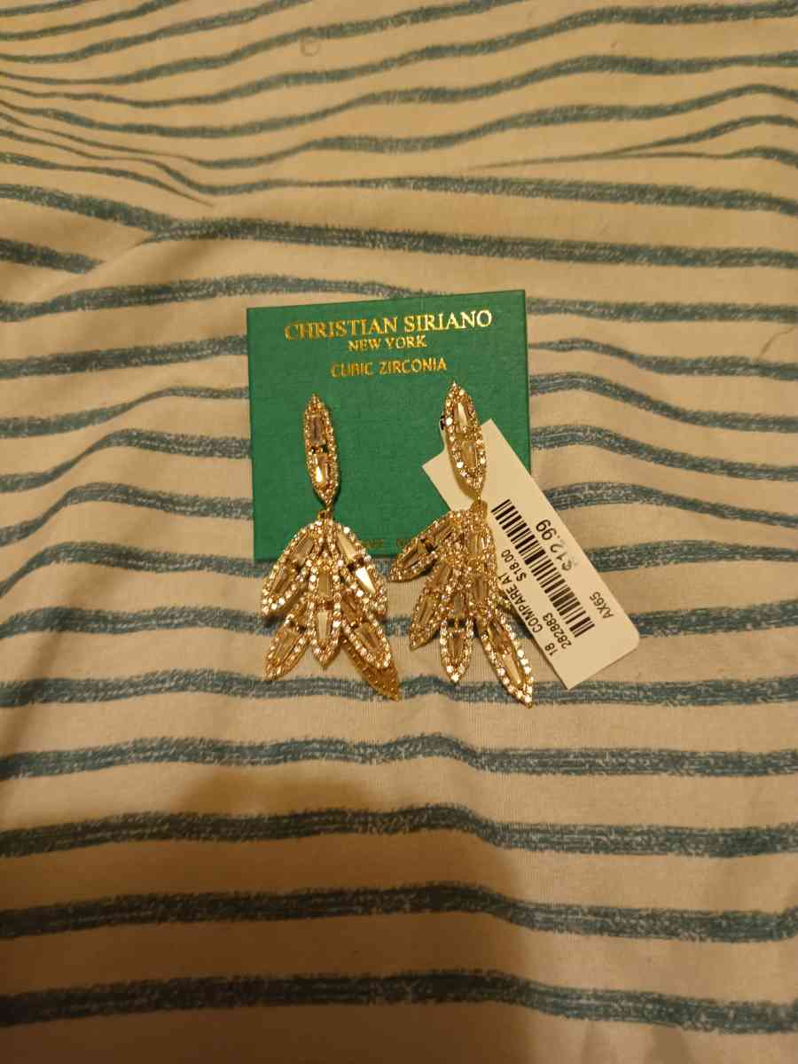sterling silver cubic zirconia earring - Pocatello, Idaho - FleaMarketBay