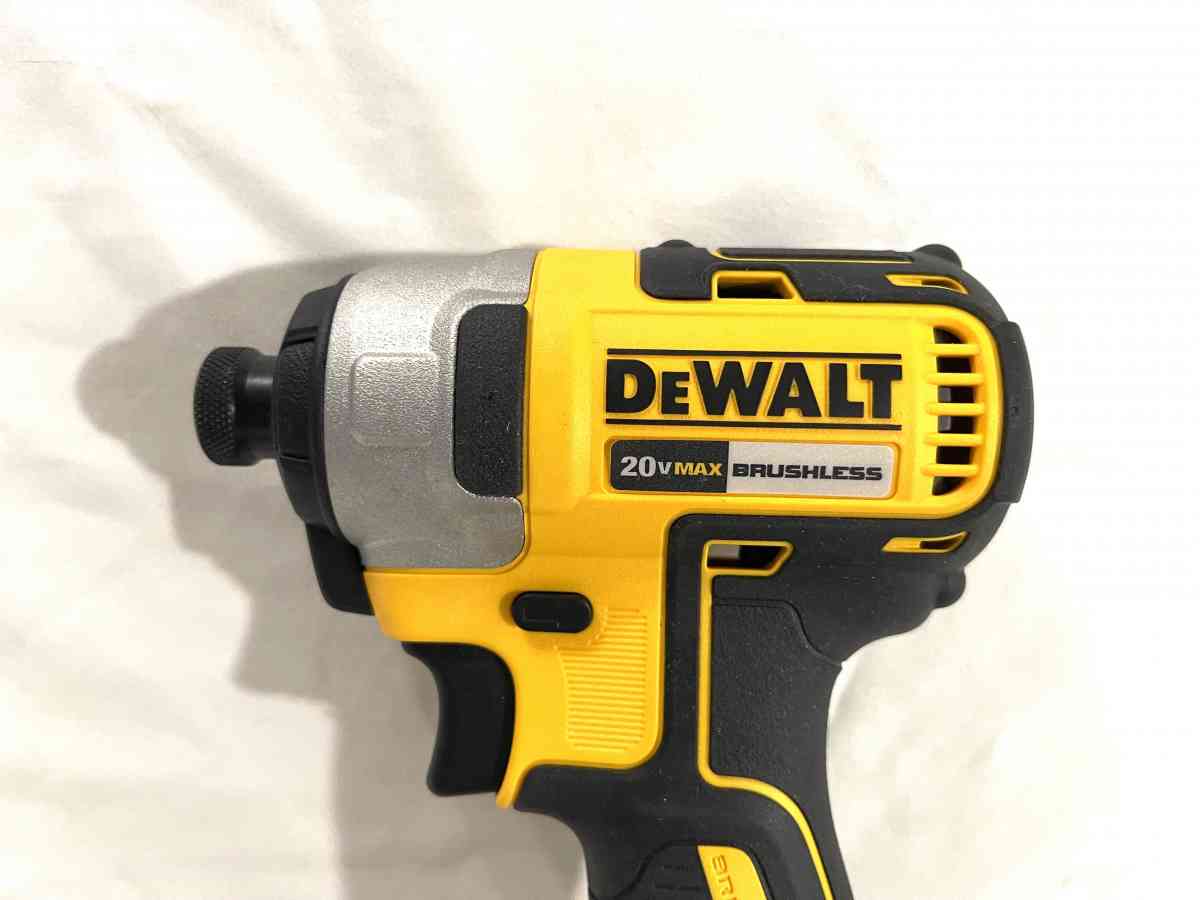 brand new Dewalt 20v brushless impact driver and battery - Vacaville, California - FleaMarketBay
