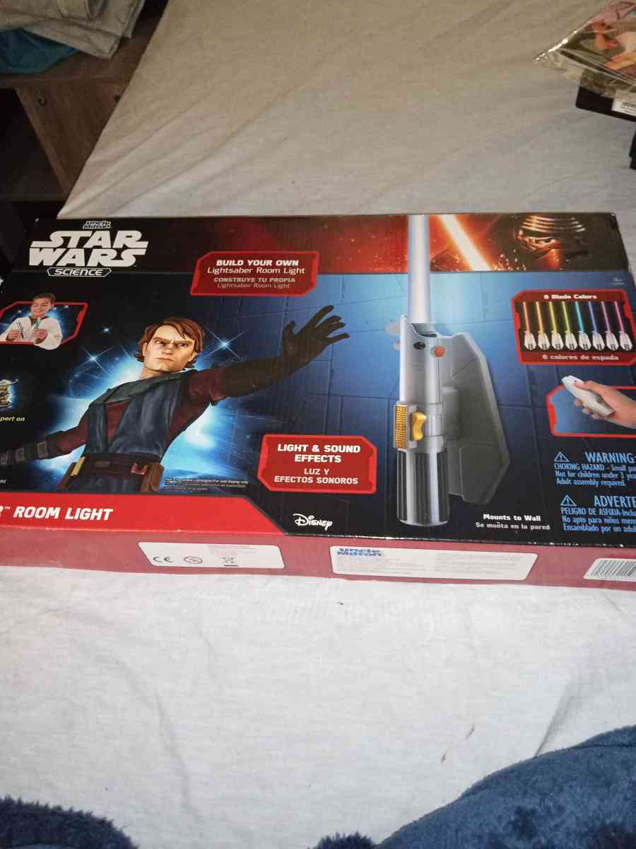 Star Wars Science  Color Changing Lightsaber Room Light - Tampa, Florida