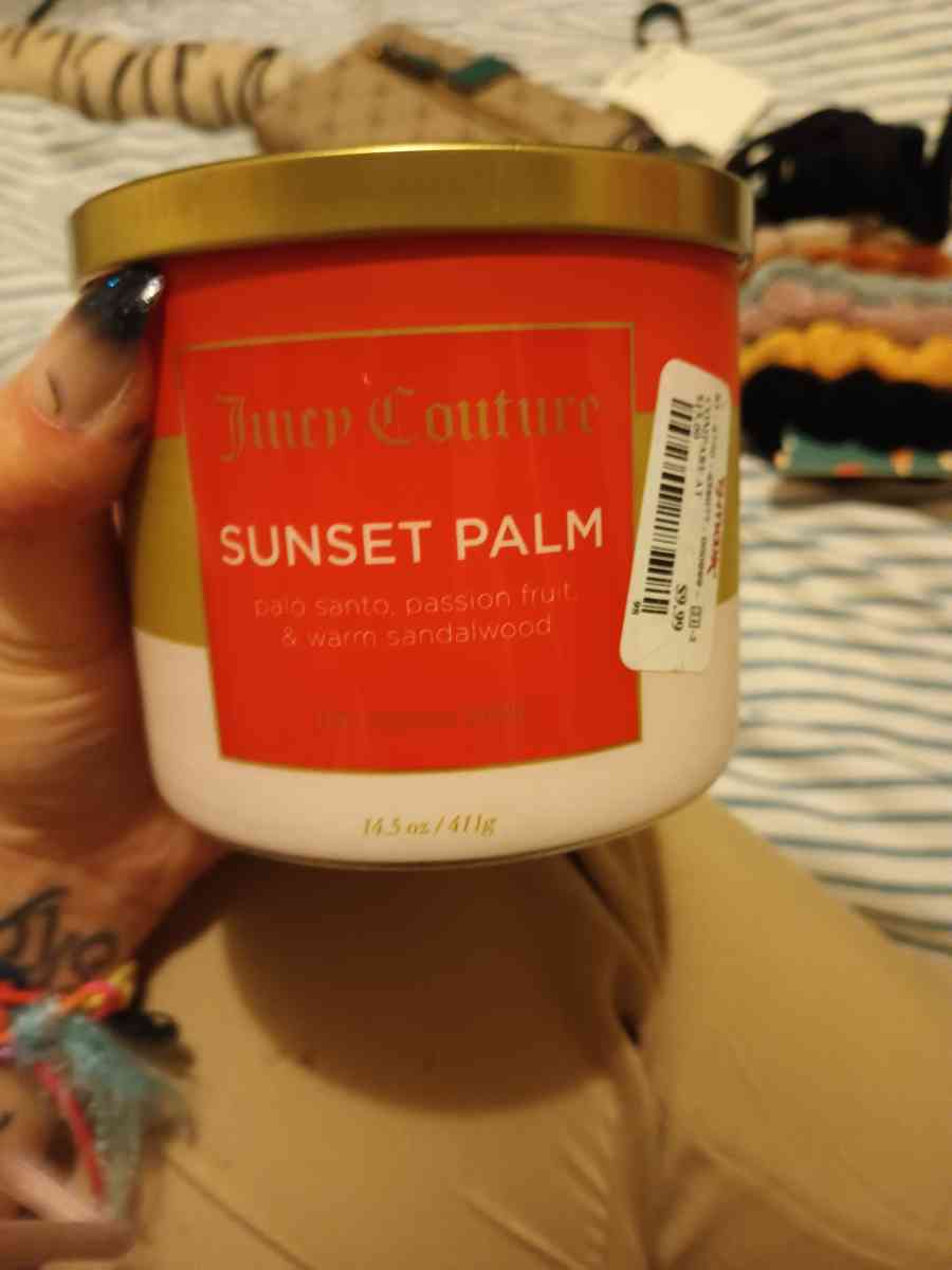 juicy Couture candle sunset Palm scented - Pocatello, Idaho - FleaMarketBay