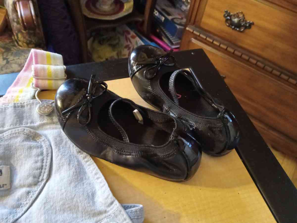 clothing - Mansfield, Louisiana - FleaMarketBay