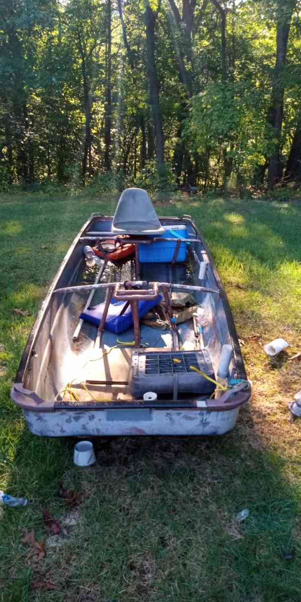 john boat - Bassett, Virginia - FleaMarketBay