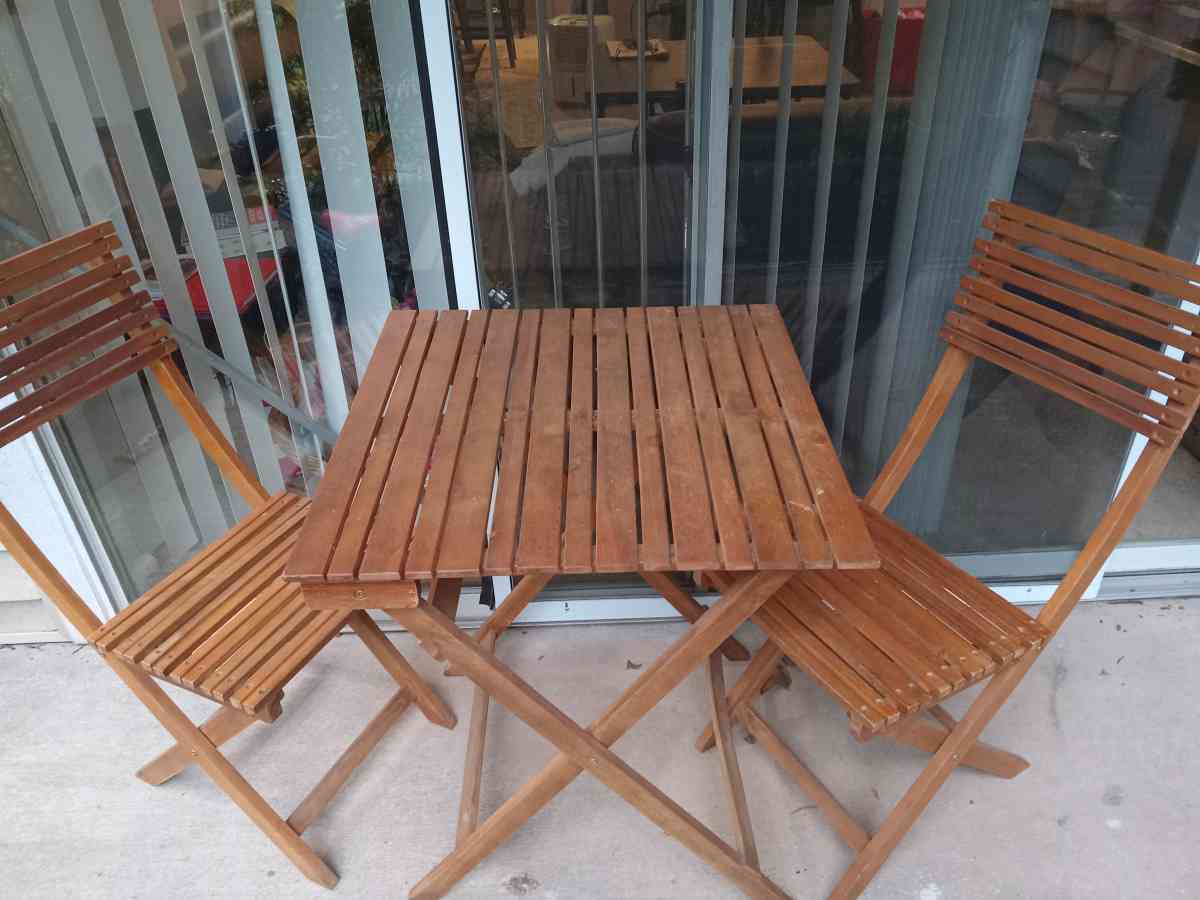 patio table and chair set - Manassas, Virginia