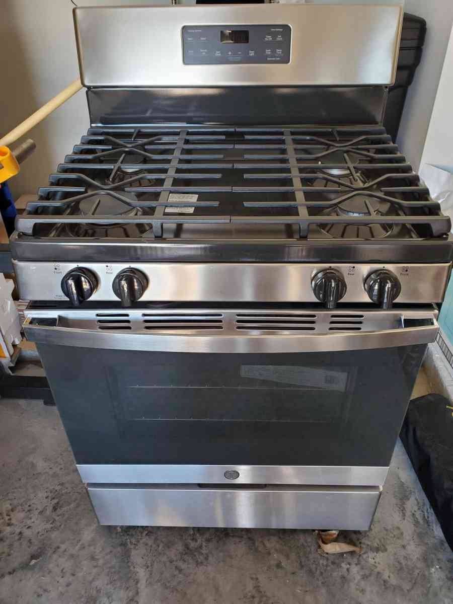 brand new stove - Mccomb, Mississippi - FleaMarketBay