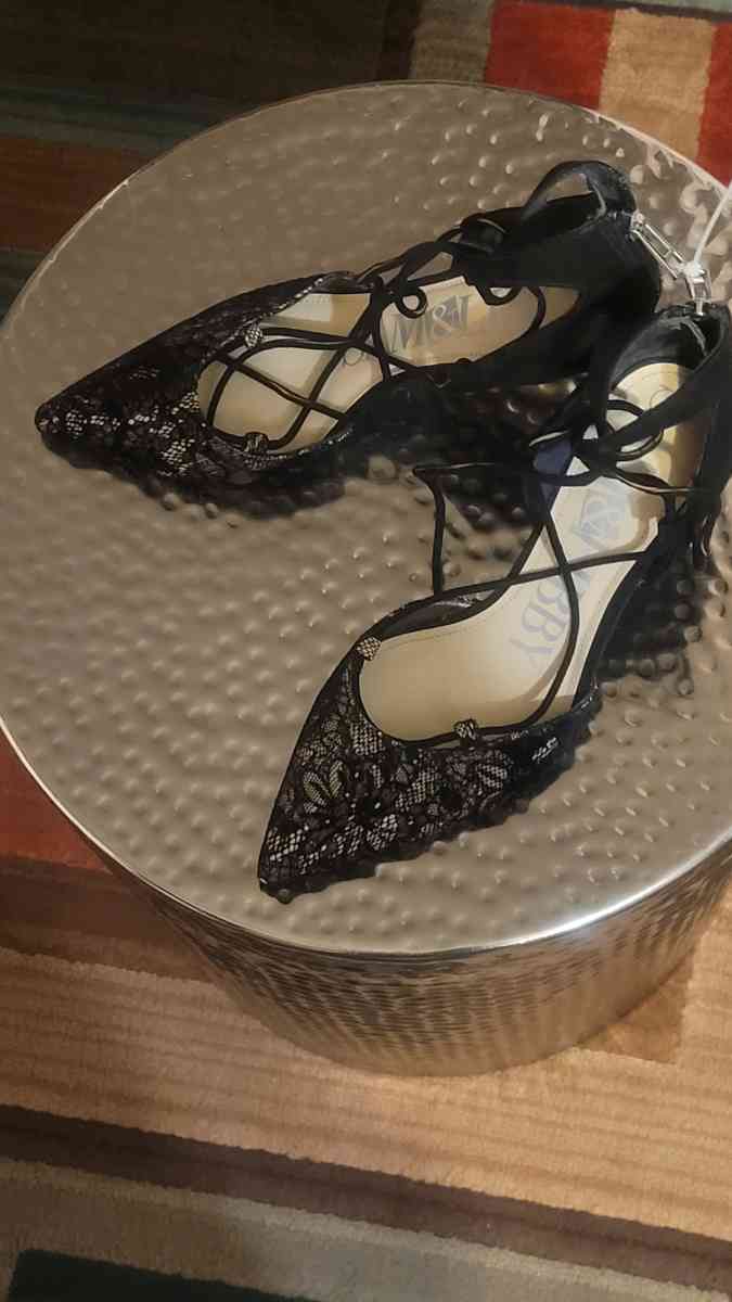 Sam and Libby black lace heels sz 9 womens - Oklahoma City, Oklahoma - FleaMarketBay