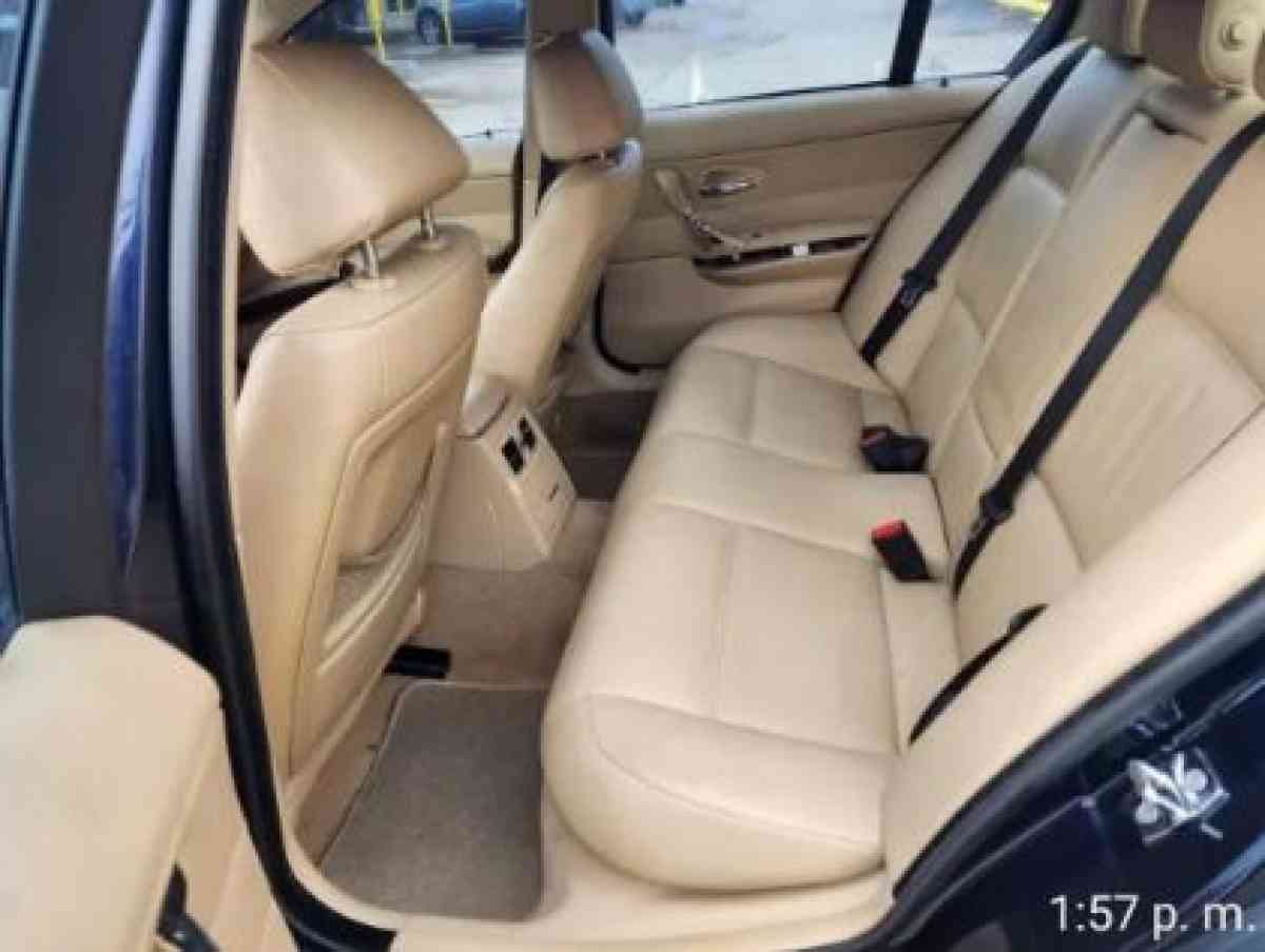 2007 BMW 3 series 140 k millas - Bacliff, Texas - FleaMarketBay