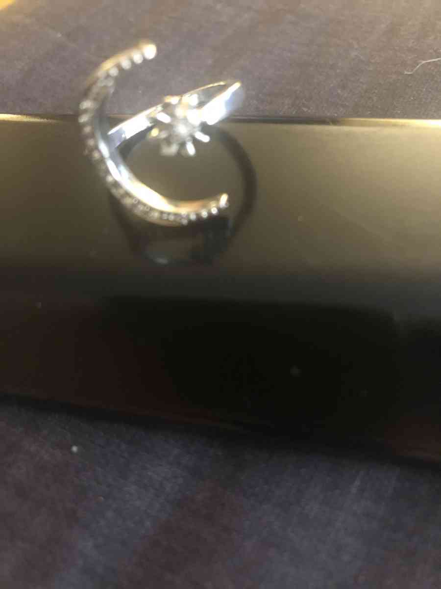 rings all size 7 - Alicia, Arkansas - FleaMarketBay