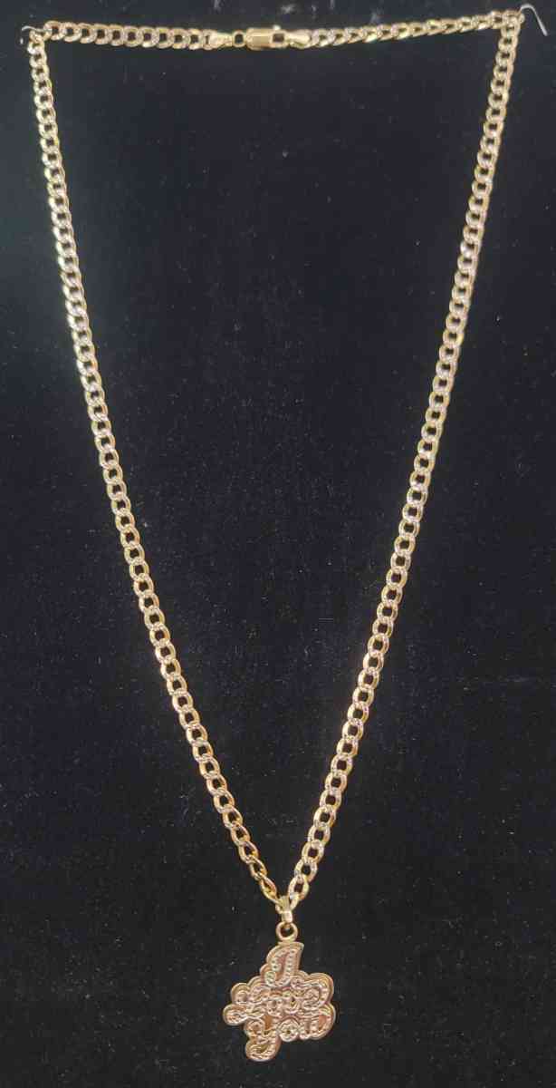 14K Gold Chain Hollow Cuban W Love Charm 114 Grams 22 - Bronx, New York