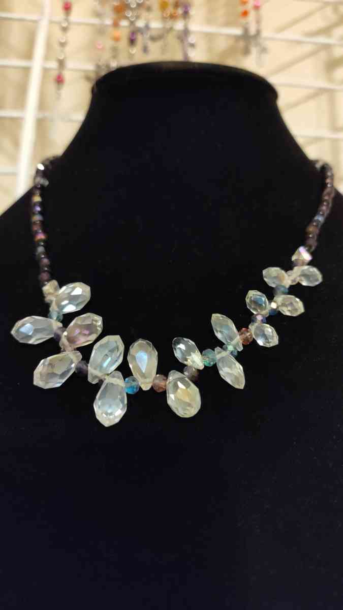 Hand made crystal necklace - Glenpool, Oklahoma - FleaMarketBay