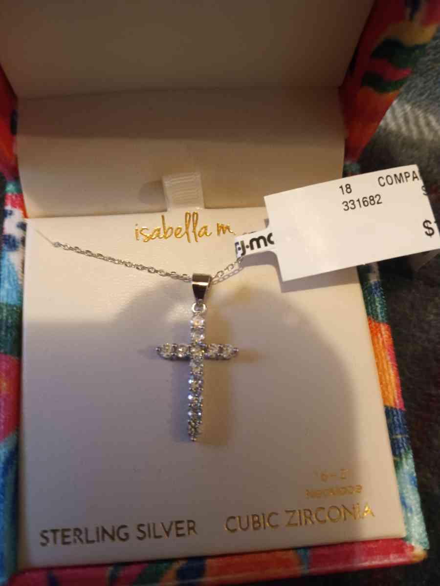 sterling silver cross necklace - Pocatello, Idaho - FleaMarketBay