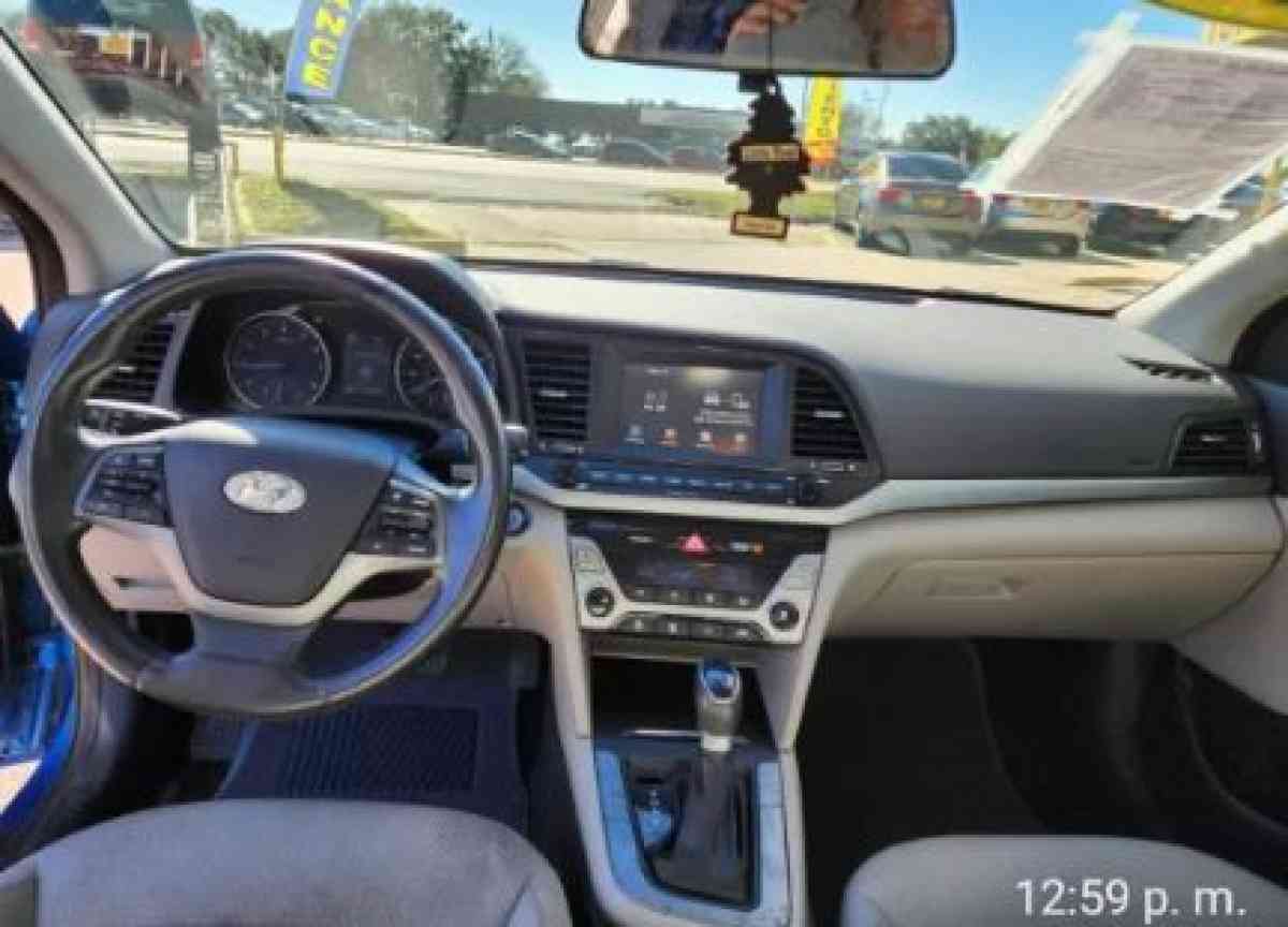 2018 Hyundai Elantra limited 90 k miles - Brownfield, Texas - FleaMarketBay