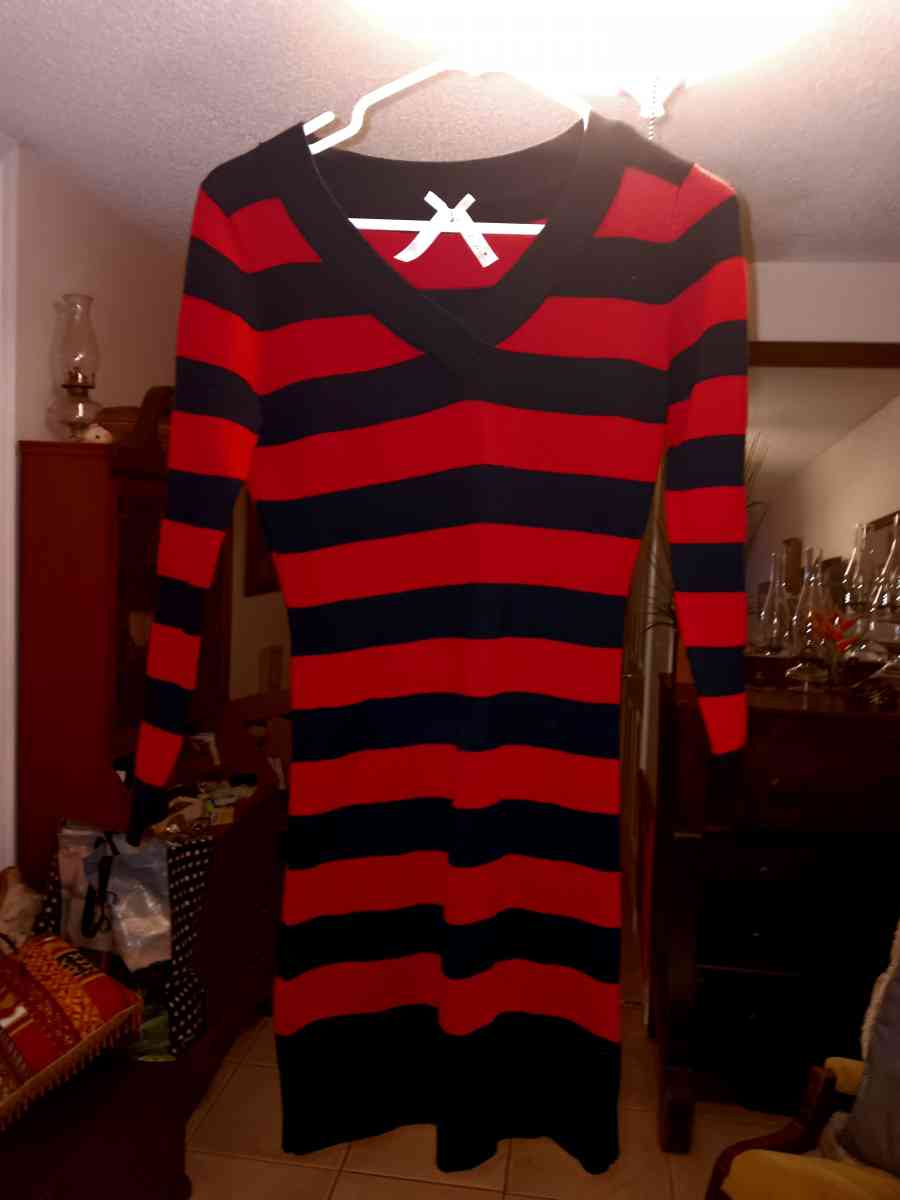 New Derek Heart sweater dress red black - Jensen Beach, Florida - FleaMarketBay