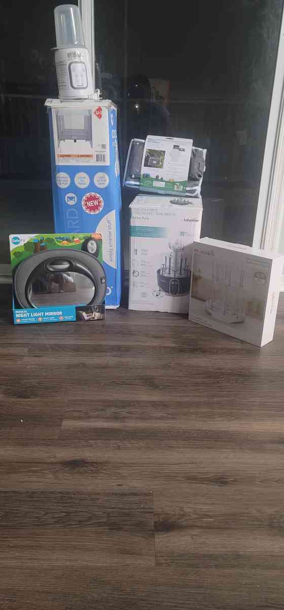 Kids Toys and Accessories - Tampa, Florida - FleaMarketBay