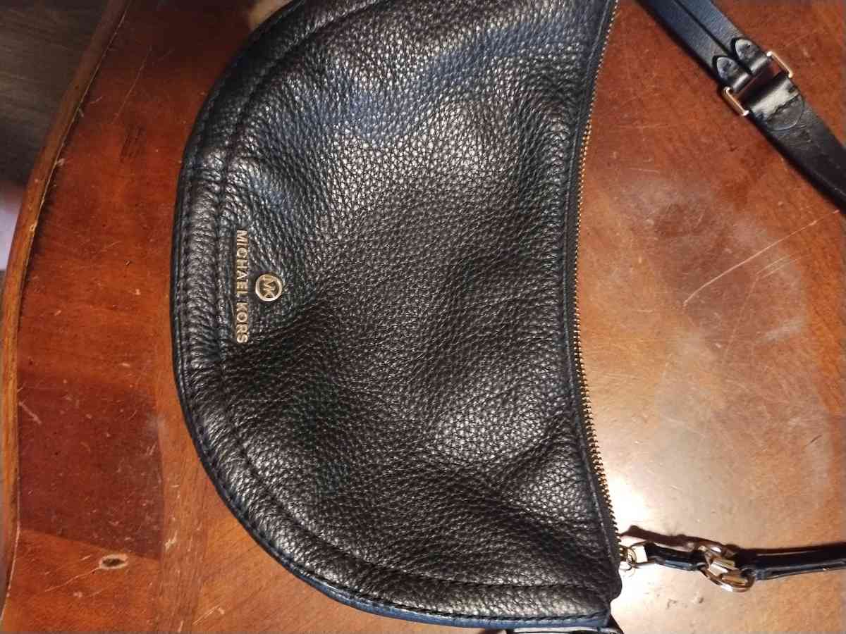 Michael Kors - Kirbyville, Texas - FleaMarketBay