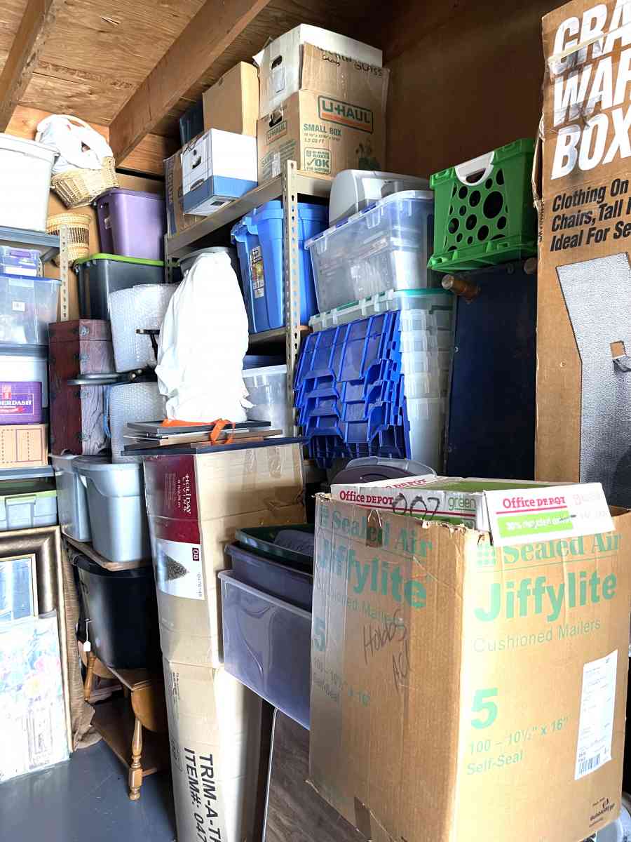 lots of Antiques and other items - Vacaville, California - FleaMarketBay