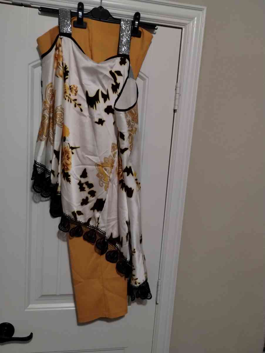 ladies dresses - Frisco, Texas - FleaMarketBay