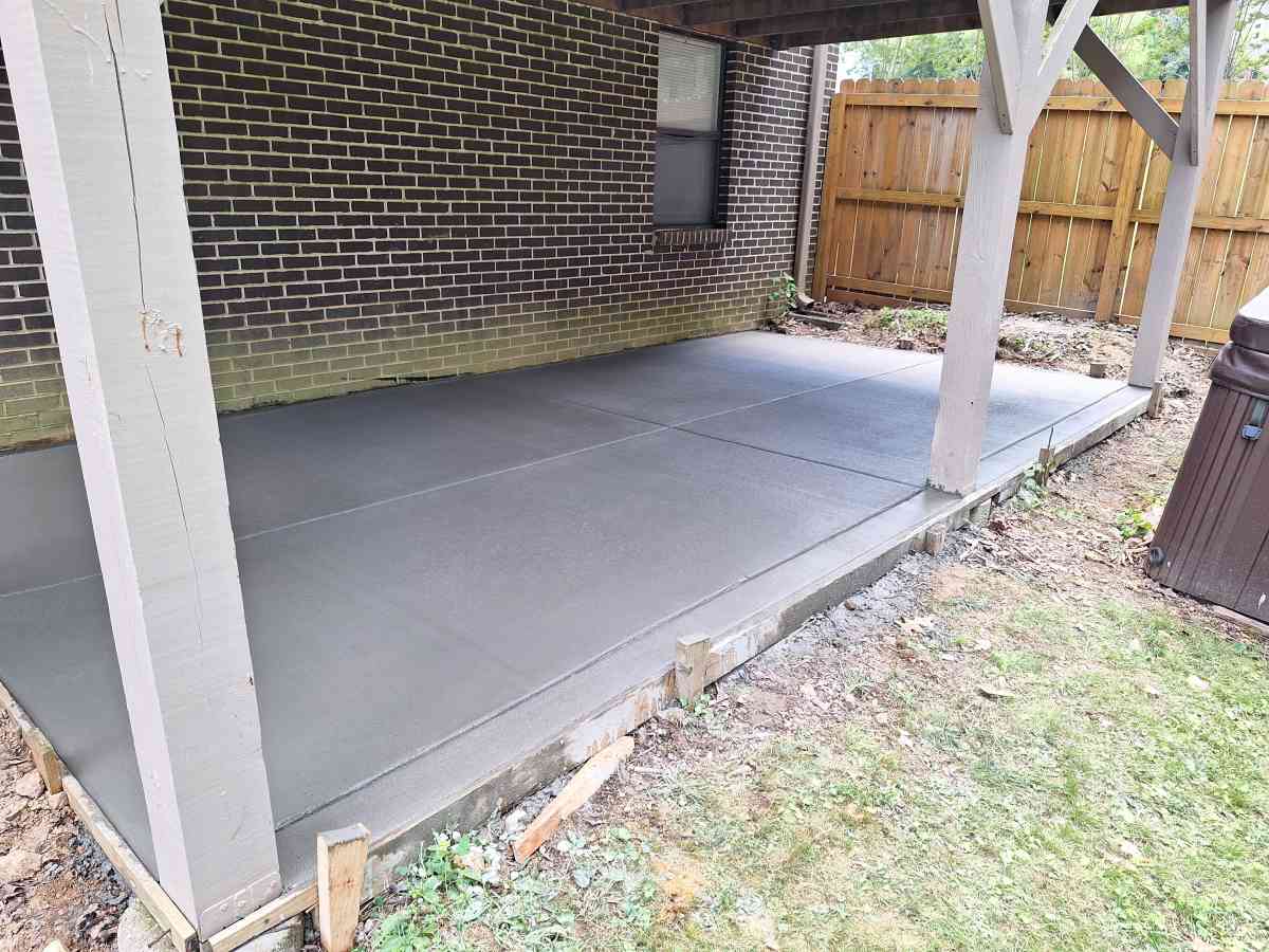 concrete pad - Birmingham, Alabama - FleaMarketBay