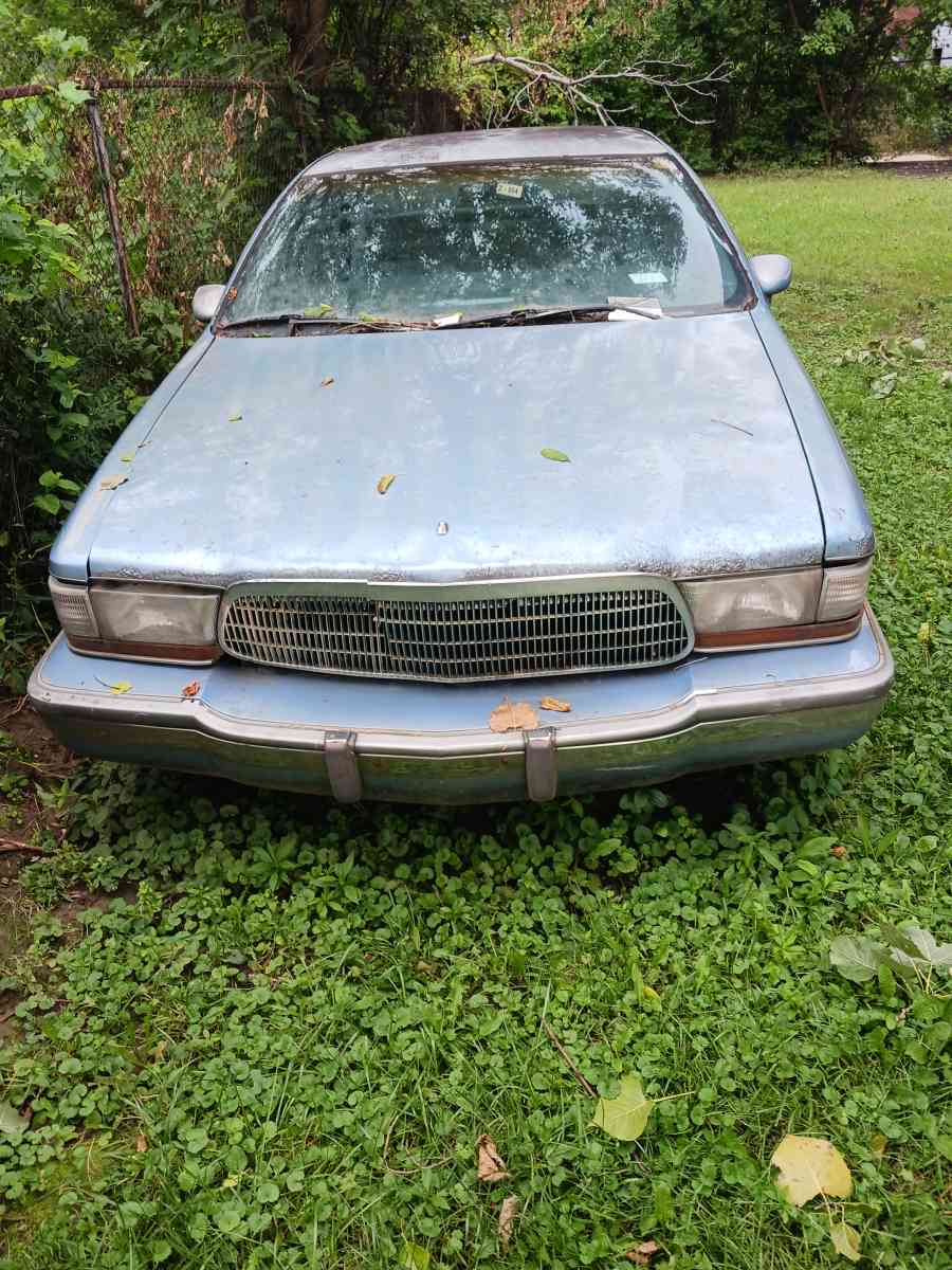 Buick roadmaster - Detroit, Michigan - FleaMarketBay