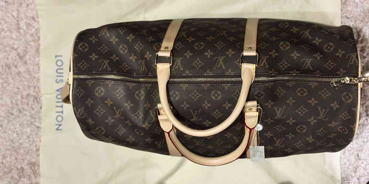 LV duffel bag - Tacoma, Washington - FleaMarketBay