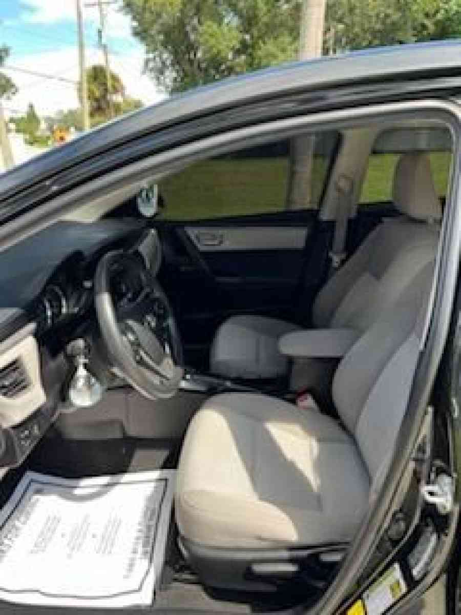 toyota corolla 2016 - Tampa, Florida