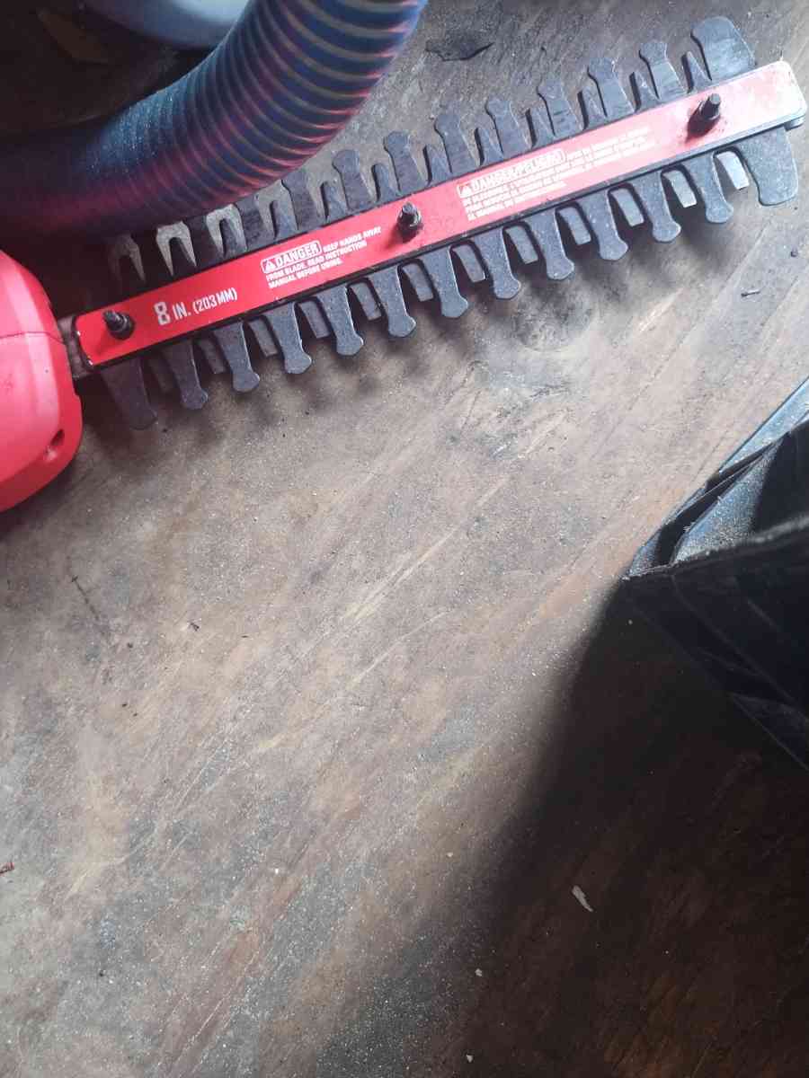 20 v max 8in hedge trimmer - Bradenton, Florida - FleaMarketBay