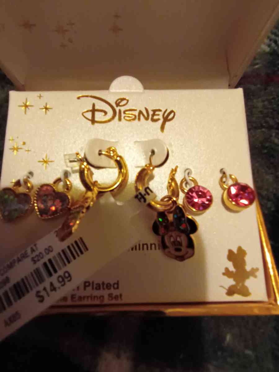 Disney sterling silver earrings - Pocatello, Idaho - FleaMarketBay