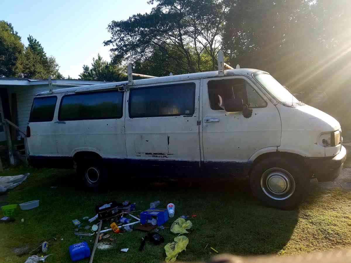 1994 Dodge Ram B350 Van  360 V8 - New Bern, North Carolina - FleaMarketBay