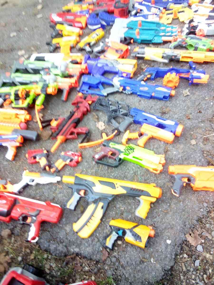 nerf gun lot - Howard, Pennsylvania