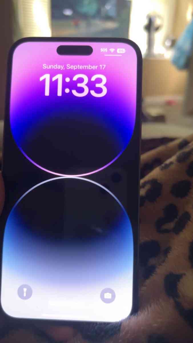 iPhone 14 pro max - Blue Springs, Missouri