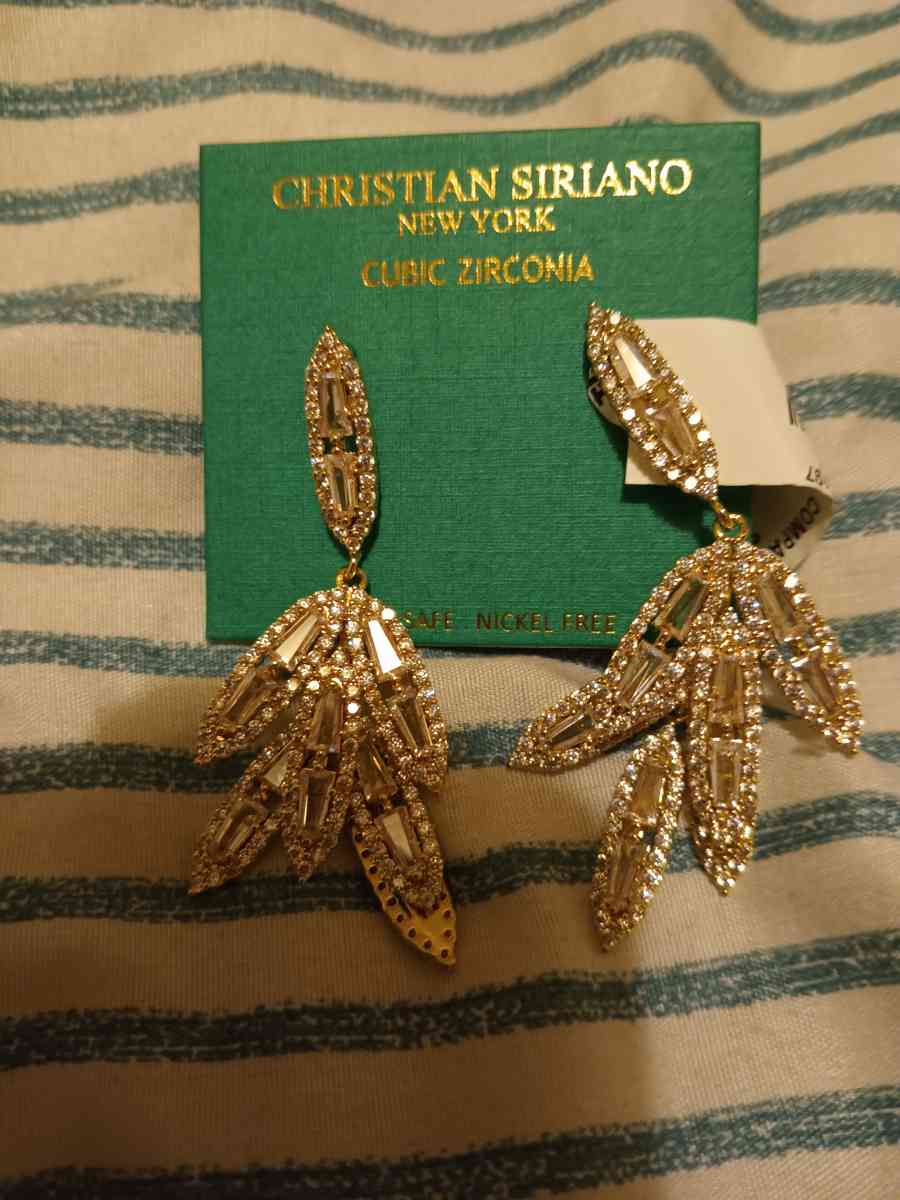 sterling silver cubic zirconia earring - Pocatello, Idaho - FleaMarketBay