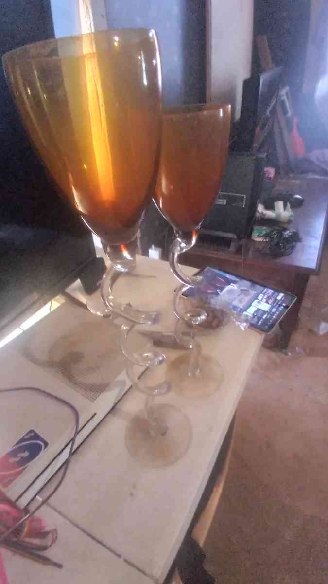 wine glasses - Mitchell, Indiana - FleaMarketBay