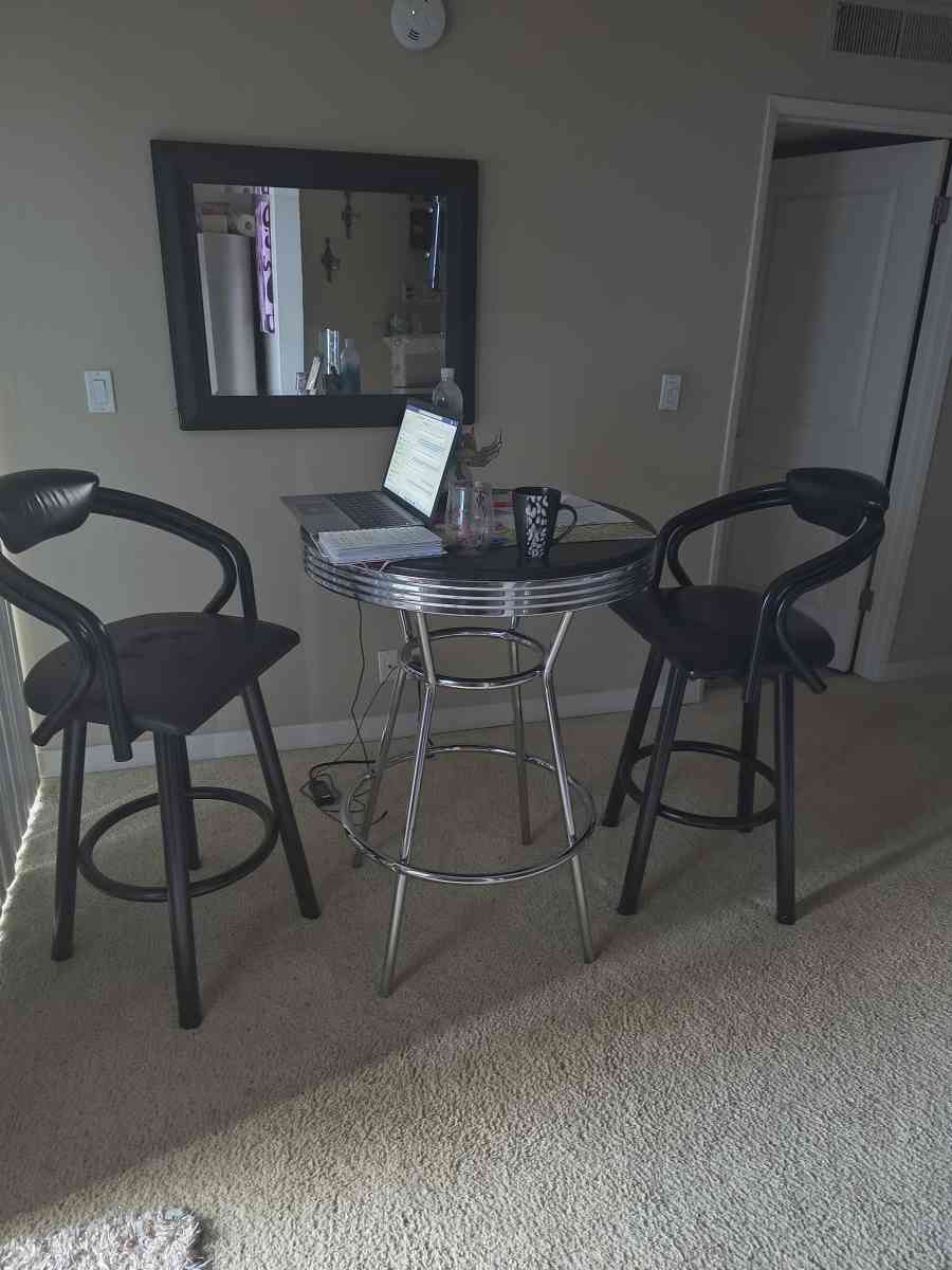 Hollywood Moving Sale Everything Must Go - Los Angeles, California