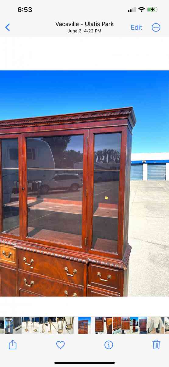 Antique Dining cabinet hutch - Vacaville, California - FleaMarketBay