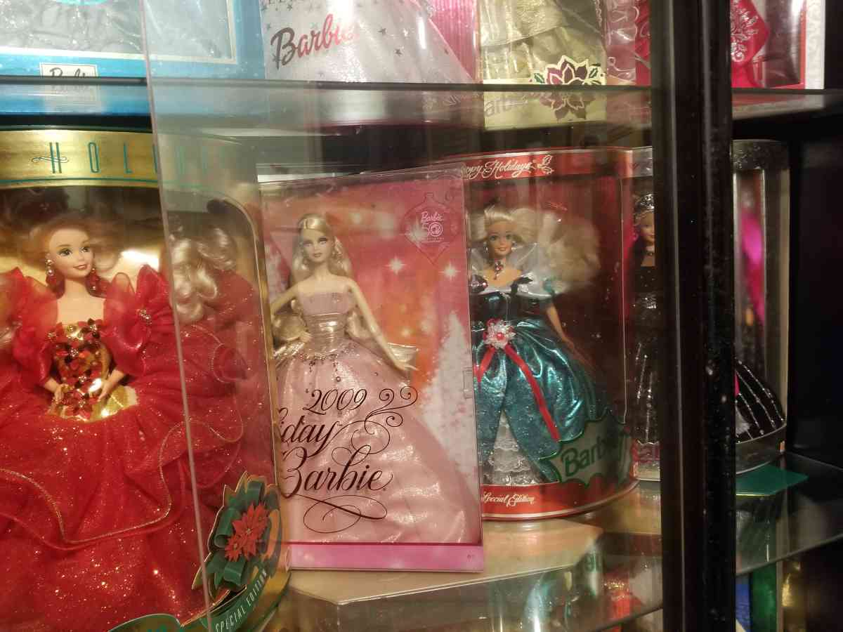 holiday barbies - Parkersburg, West Virginia
