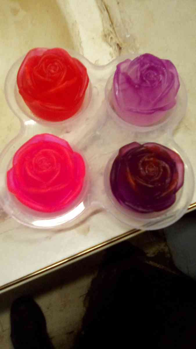 3D Rose Budds collect them all - Woodsboro, Texas - FleaMarketBay