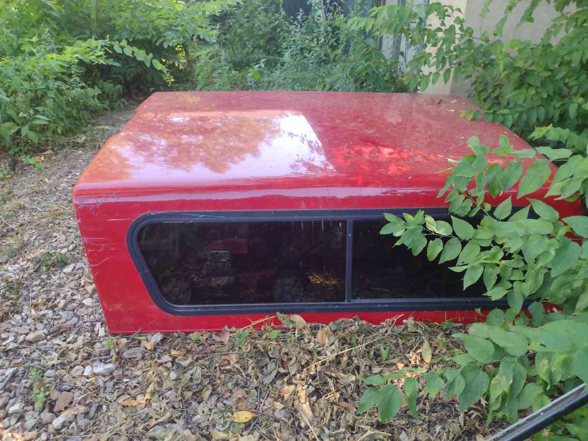 Red topper shell - Broken Arrow, Oklahoma