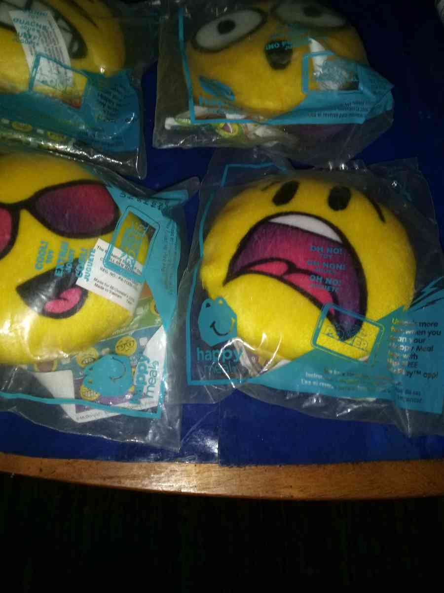 Emoji clip ons - Pawtucket, Rhode Island - FleaMarketBay