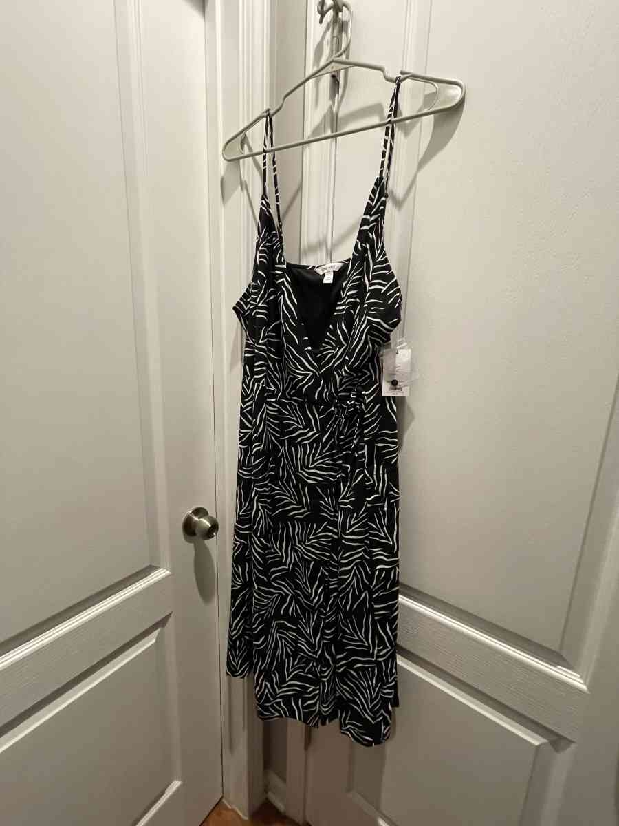 Nine West wrap dress XL NEW with tags - Mooresville, North Carolina