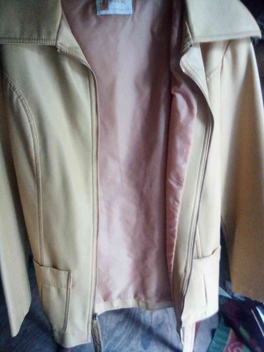 leather jacket - Shreveport, Louisiana - FleaMarketBay