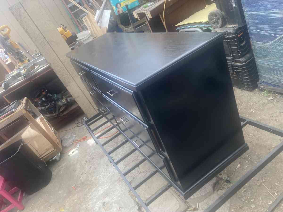 dresser 6 drawers - Los Angeles, California - FleaMarketBay