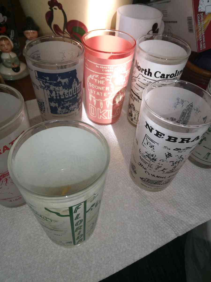 10 States Souvenir Glasses - Pawtucket, Rhode Island - FleaMarketBay