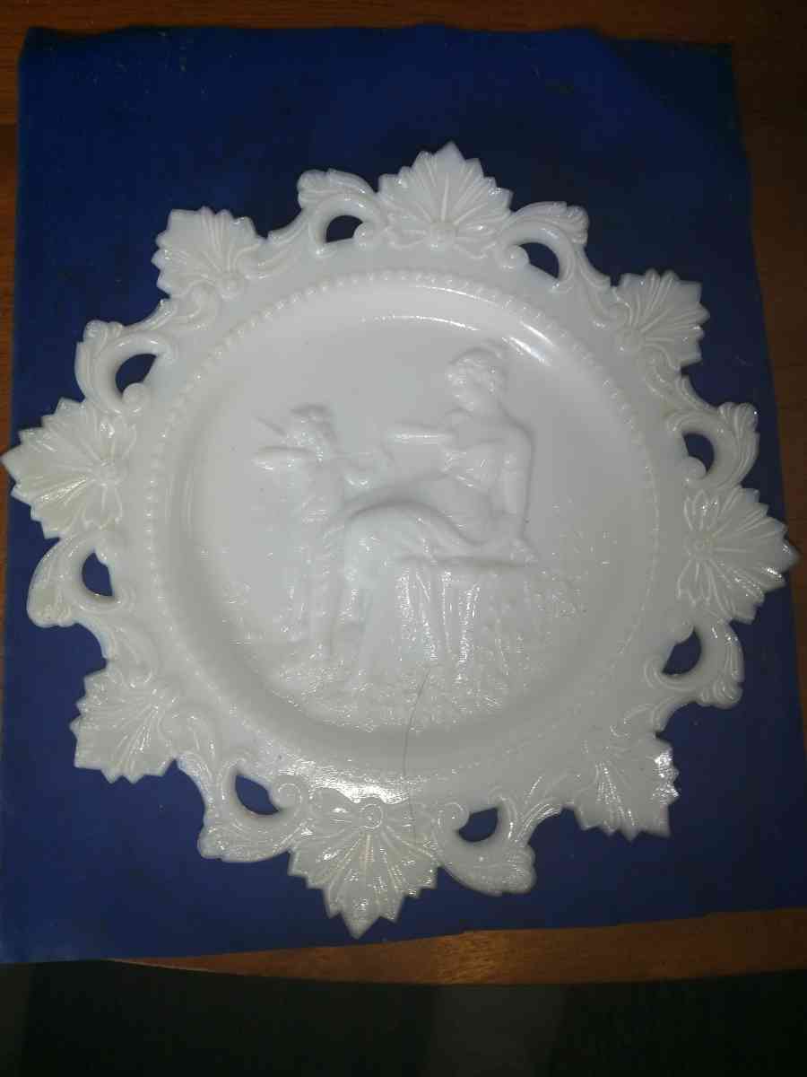 Westmoreland Cupid and Payche 7 inch Milk Glass Plate - Pawtucket, Rhode Island - FleaMarketBay