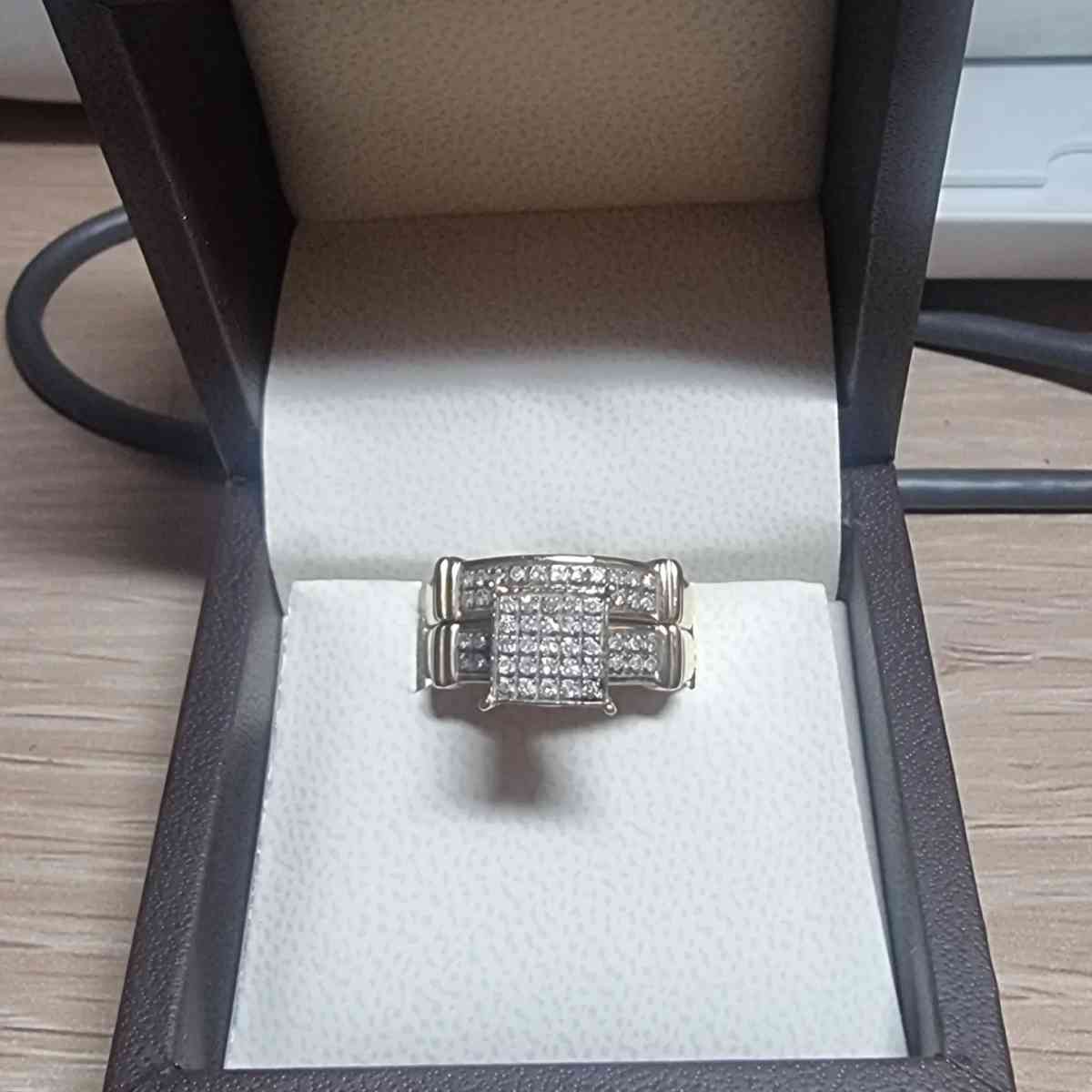 Engagement rings - Miami, Florida - FleaMarketBay